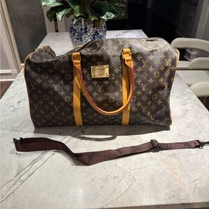 Faux Louis Vuitton Keepall